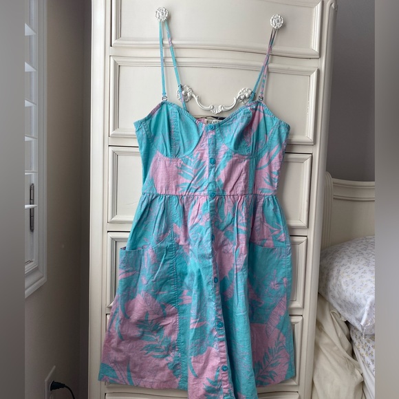 Billabong summer dress - Picture 2 of 3